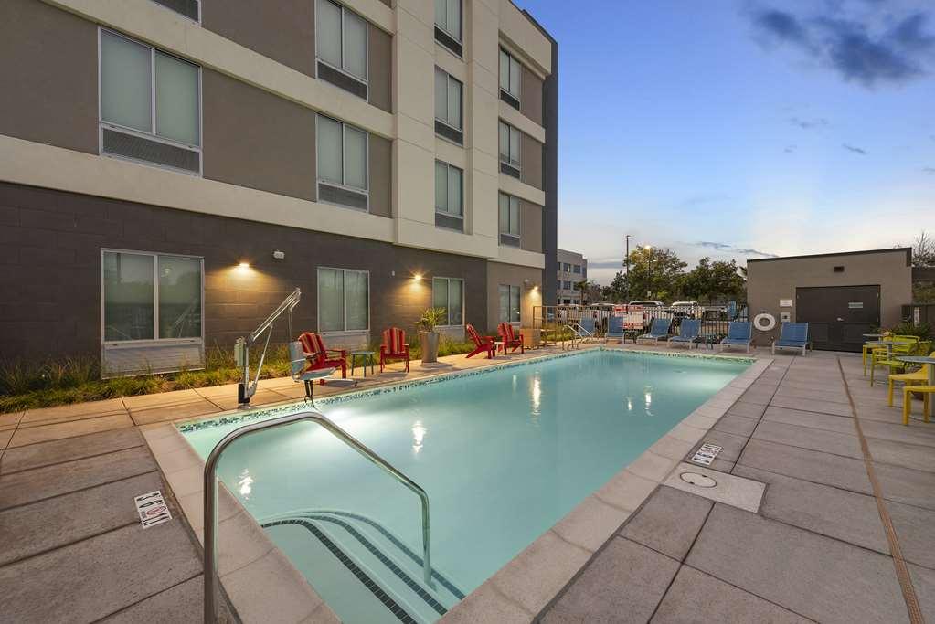 Home2 Suites By Hilton サン・バーナディーノ 設備 写真